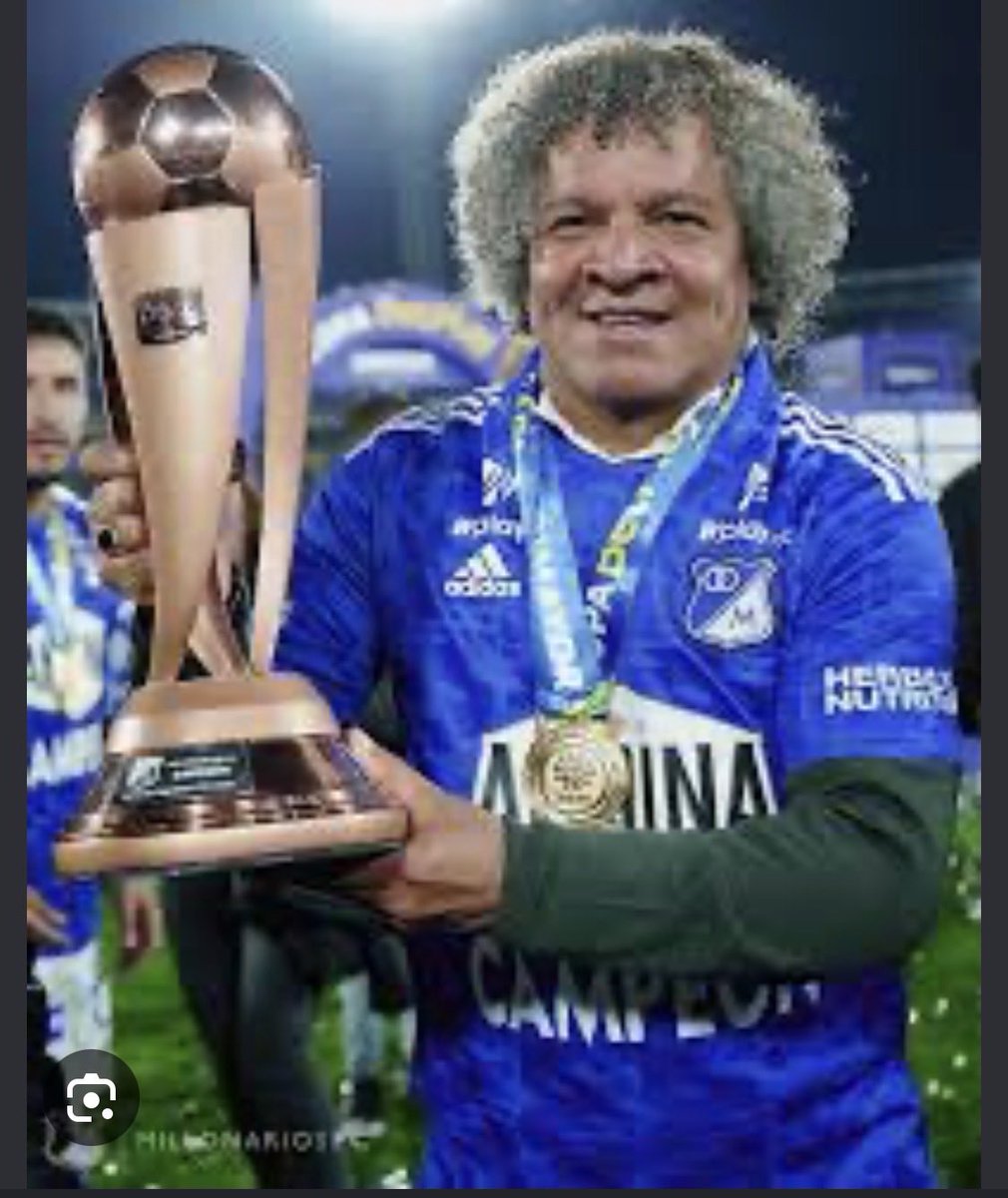 pacheandrade's tweet photo. Apreciado técnico, hoy no cuentas con todo el respaldo, como antes; debes luchar por demostrar que tu actualidad es la del técnico que tu equipo necesita y, convencer a tu grupo que jugar en Millonarios es lo máximo! https://t.co/MqYq9WwvNZ