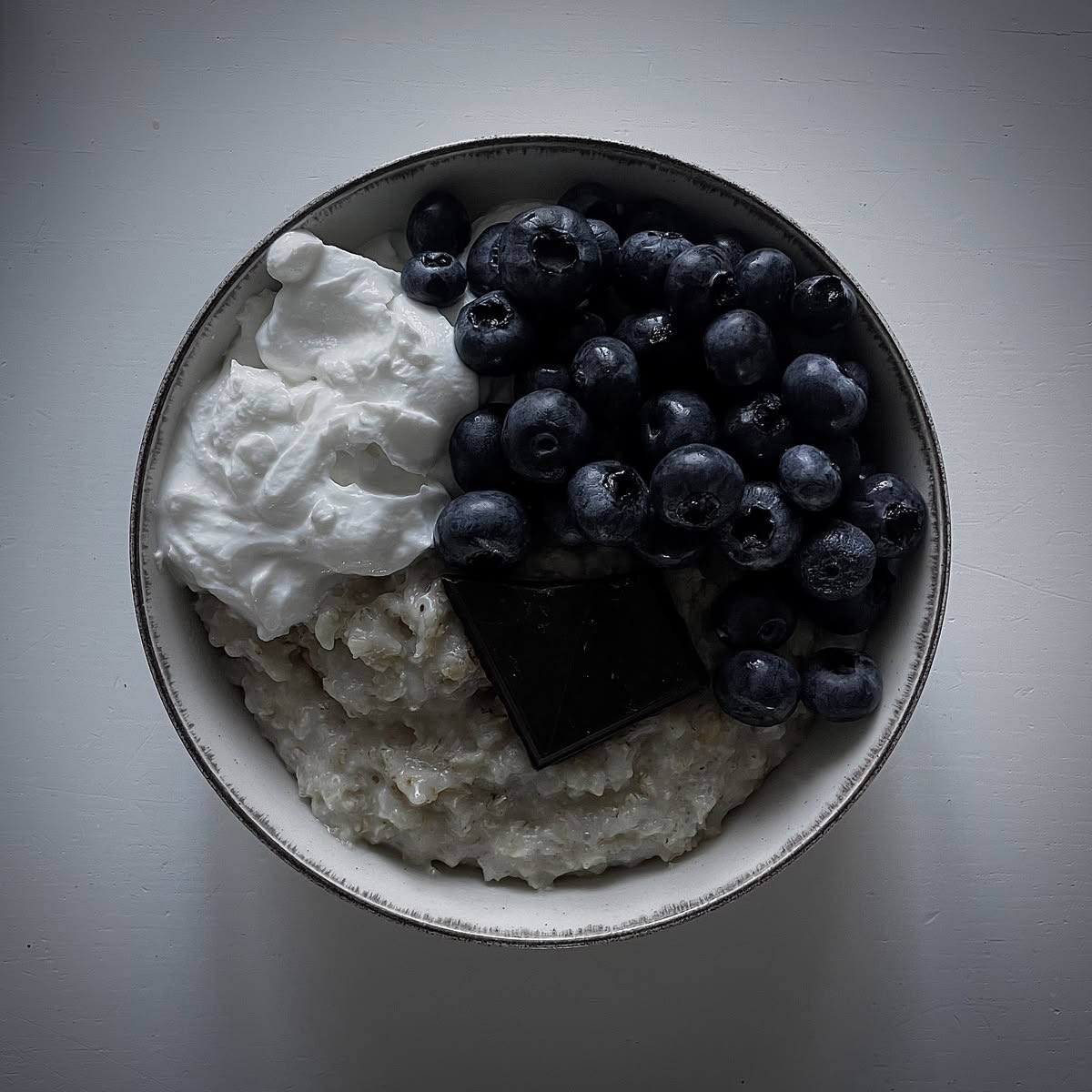 prncessket's tweet photo. 𑣲⋆｡˚ continuing my #edrtwt #moothunt with an about me!

♱ i’m always listening to music! fav song rn is do it by underscores 
♱ alice in borderland is my favorite show 🃏
♱ im super into baking right now!
♱ i intend to post polls, inspo, and tips!

ifb!! ฅ^>⩊<^ ฅ #edtwt https://t.co/t0odqf4ZLj