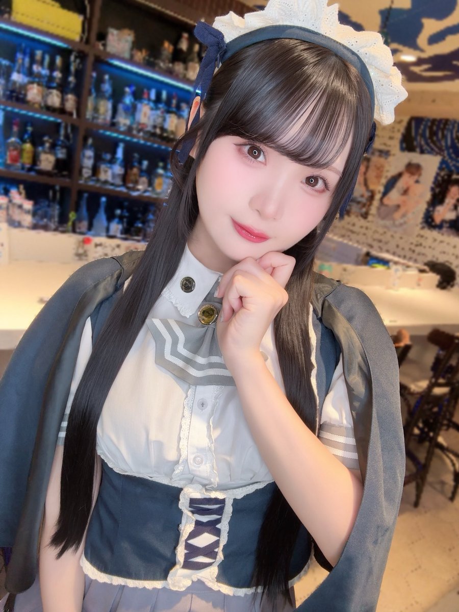 fuwari_next's tweet photo. アスタお手伝いありがとうございました(｡･ω･｡)🪄︎︎
開凸してくれた方々も長くいてくれた方々もまりょちゃ待っててくれた方々もありがとう🫧
乾杯ごはんごちそうさまでした🎀
ワンマンライブ頑張るぞ〜！！！🥺
何をするにもふわりって皆さんの応援や愛をいただけてるなって恵まれてるなって思います(ᐡ ̥_  ̫ _ ̥ᐡ)
次は9/4六本木店！です！