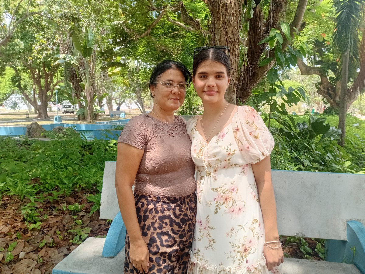 FlaACN0601's tweet photo. 💙🇨🇺Con la ilusión de encontrar un hogar en la Casa de Altos Estudios yumurina, Lianet, como muchos de los educandos que inician su formación en el abrigo de la educación superior, dejó atrás el uniforme azul convencida de la importancia del camino que aguarda.💙🇨🇺

#ACNReporta https://t.co/5EJ92TizRK