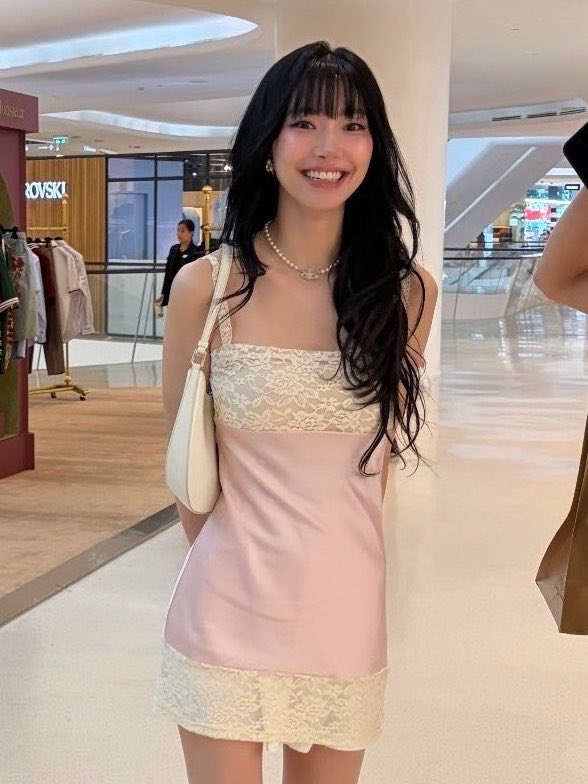 nytozaki's tweet photo. they’re so pretty… i feel sick who just look like that https://t.co/c0hft5hTTI