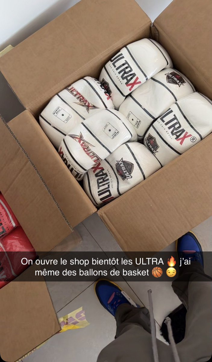 LORD77714936643's tweet photo. Il Y’a un SHOP 1X qui sera ouvert à Abidjan d’ici peu 

Source : HIMRA https://t.co/x6TFTjlkBo