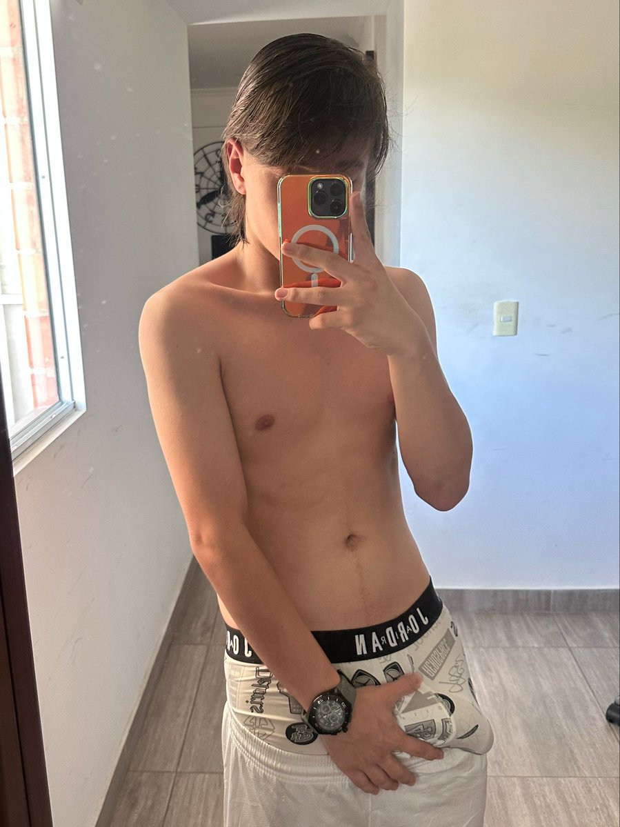 _00teddy's tweet photo. 😅
#viral #medellin #x https://t.co/j4bxm5n0Qg