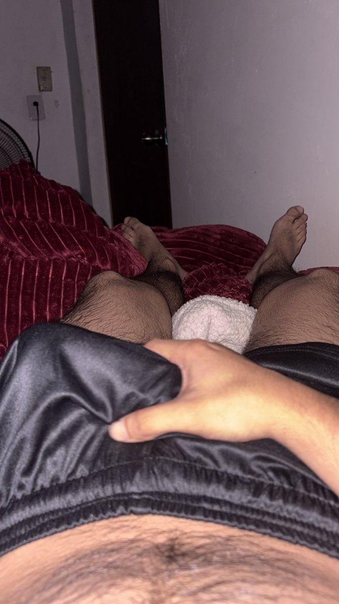 AleMTYSingle's tweet photo. Quien se la come?
#mty #madura #trans #single #culona #nsfwtwt #milf #Monterreyencuentros #monterrey #colageno #swmty https://t.co/c9zq105NUf