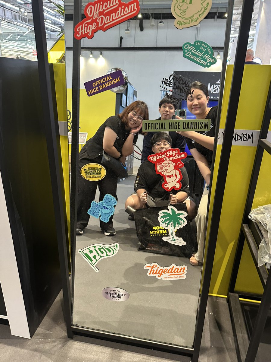 Nuttavadee18's tweet photo. We are ready for Official Hige Dandism Asia Tour 2026 at BANGKOK 
#OFFICIALHIGEDANDISM #HIGEDAN #OFFICIALHIGEDANDISM_POP_UP_IN_BANGKOK #KPOPMERCH_POP_UP #ฮิเกะดัน https://t.co/qq00q3E6s5