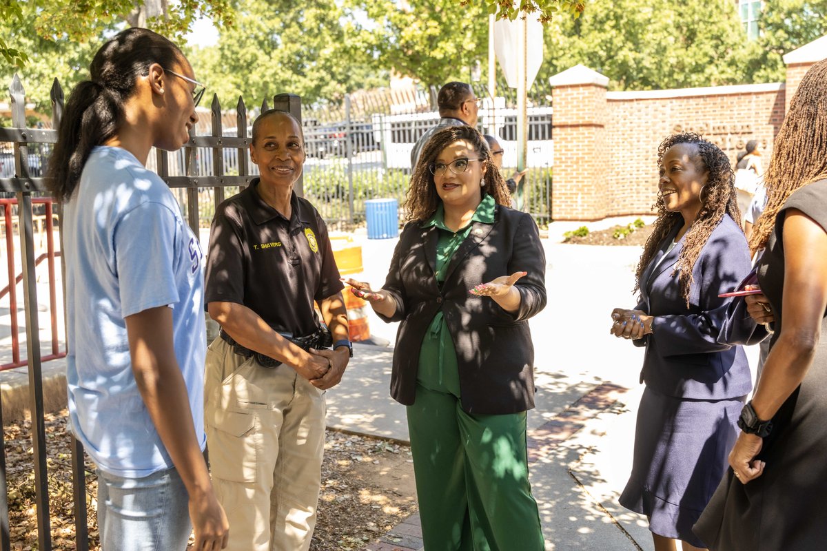 SpelmanPres1881's tweet photo. A secure campus provides the foundation our scholars need to learn, lead and thrive. We are deeply grateful to Congresswoman @RepNikema, along with Senators @SenOssoff and @SenatorWarnock, for securing a transformative $437,000 federal investment in Spelman College’s safety. https://t.co/aavxxJOxwF