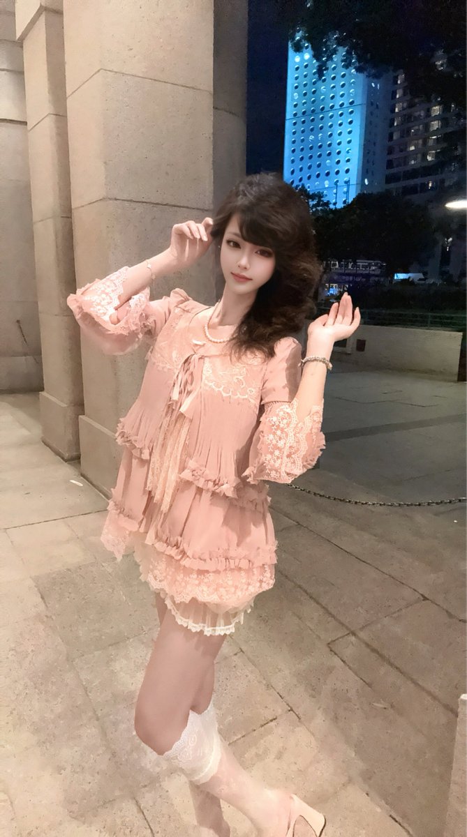 Hannahn3kcb's tweet photo. 4张 #女同 https://t.co/iLX9bc3oMd
