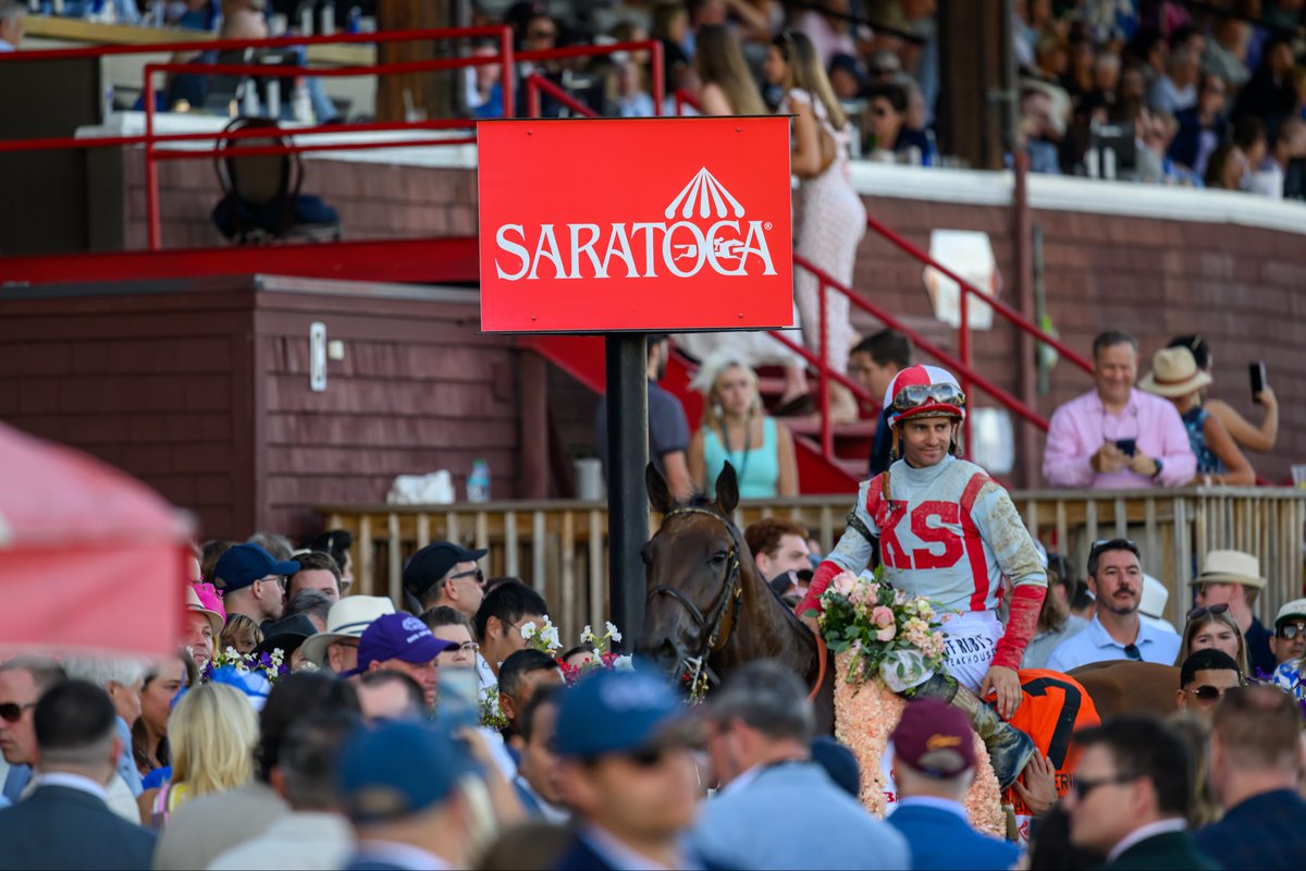 CManchegopr's tweet photo. Ways And Means, montada por Flavien Prat, gana el Resorts World Casino Ballerina Stakes (Grado 1) durante la jornada del Travers Stakes en el hipódromo de Saratoga, en Saratoga Springs, Nueva York, el 29 de agosto de 2026.

©️Carlos J. Calo/Eclipse Sportswire 2026 https://t.co/nFAe6QNm8T