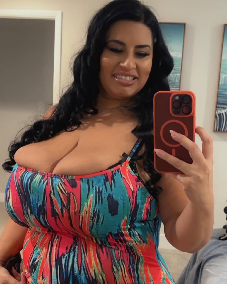 BbwSofiaRose's tweet photo. FACE CARD             or       BODY CARD https://t.co/o8m3b52uG2