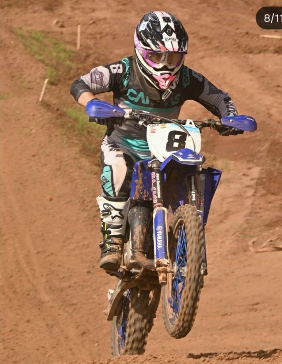 yoheymx12's tweet photo. そんな今日は、日本でCanvasmxを展開するSYSRACINGさんと親睦会でした。うまかった🤤来てくれてありがとございます✨

欲しい方はSYSRACINGさんに😂

https://t.co/kC2aVj1QOK

#Canvasmx

#モトクロス

#SYSRACING https://t.co/C1fv2KFTXo