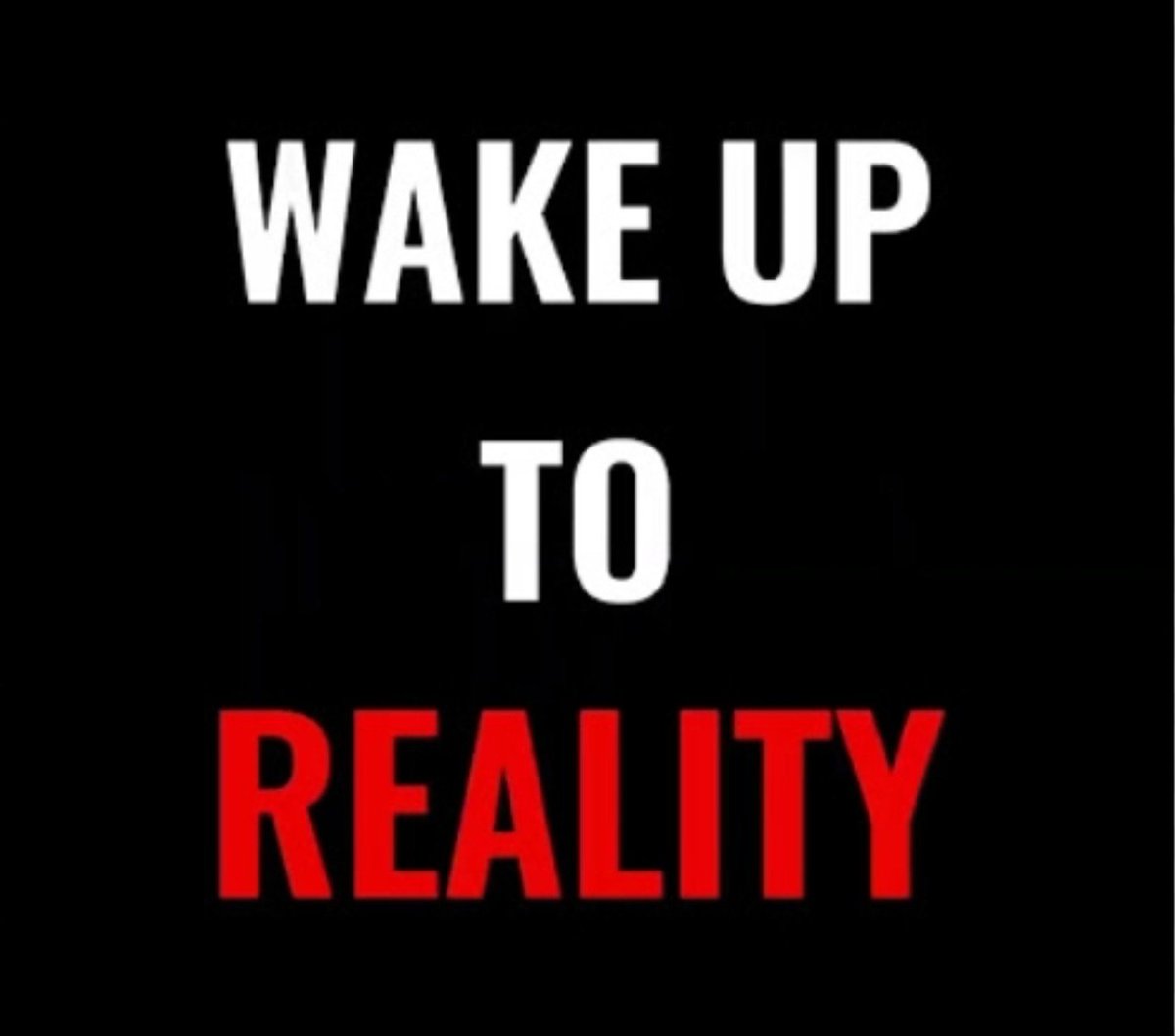 Factstromo29982's tweet photo. Some idiots really think that a man who doesn’t give a damn about the biggest of the biggest people in the industry or their existence when it comes to his self respect would actually care about their existence ? 🤣😭

Wake up to reality and come out of your delulu 🤣😭 https://t.co/Hl0derKcDF