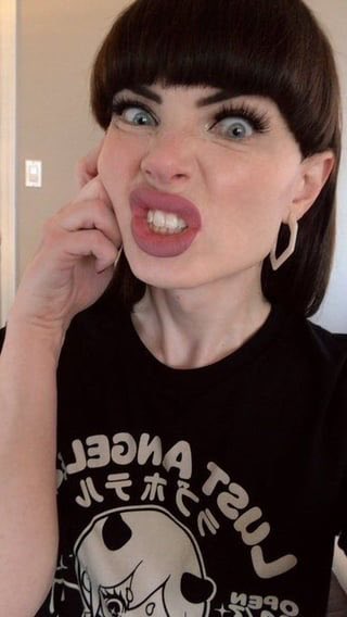 Wowee86's tweet photo. Faces?🤔🤔🤔 #faceporn #betasafe #sissy #cuck https://t.co/Ch6tGN8nm8