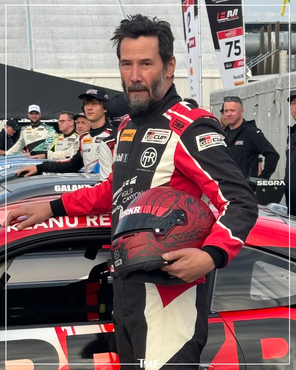 TMZ's tweet photo. Happy 62nd birthday to Keanu Reeves! 🥳🎂 https://t.co/xv7eW31KJD