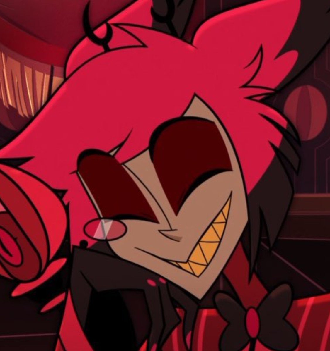 Weeblez_Wobblez's tweet photo. I'm still so happy they made it canon that Alastor's ears lower anytime he's irritated,calm or feeling threatened https://t.co/4JrLfUSxZX