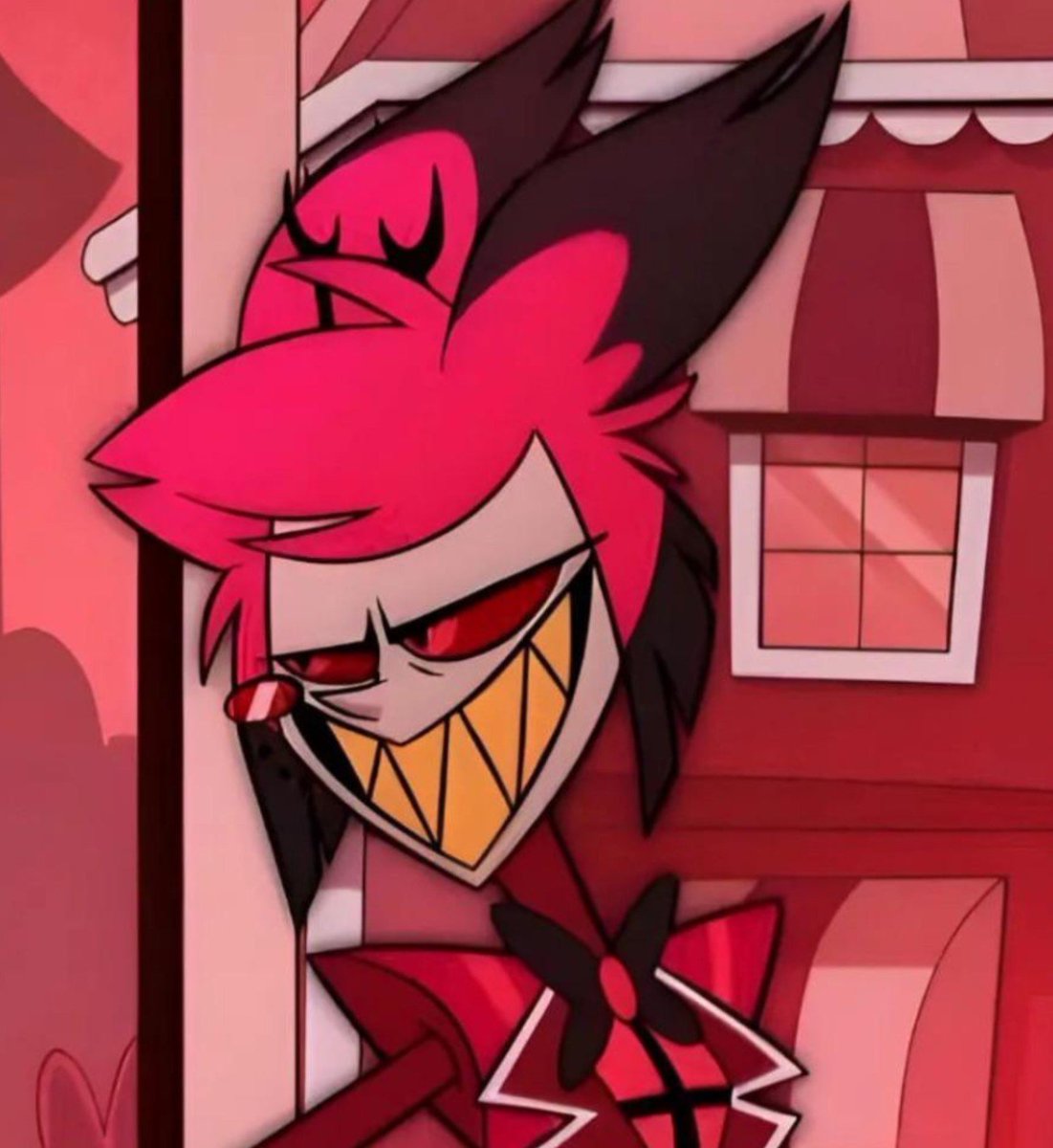 Weeblez_Wobblez's tweet photo. I'm still so happy they made it canon that Alastor's ears lower anytime he's irritated,calm or feeling threatened https://t.co/4JrLfUSxZX