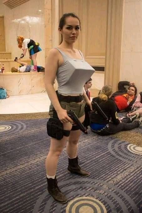 Lord_Arse's tweet photo. Lara Croft Tomb Raider cosplay. https://t.co/RvK3842GSk