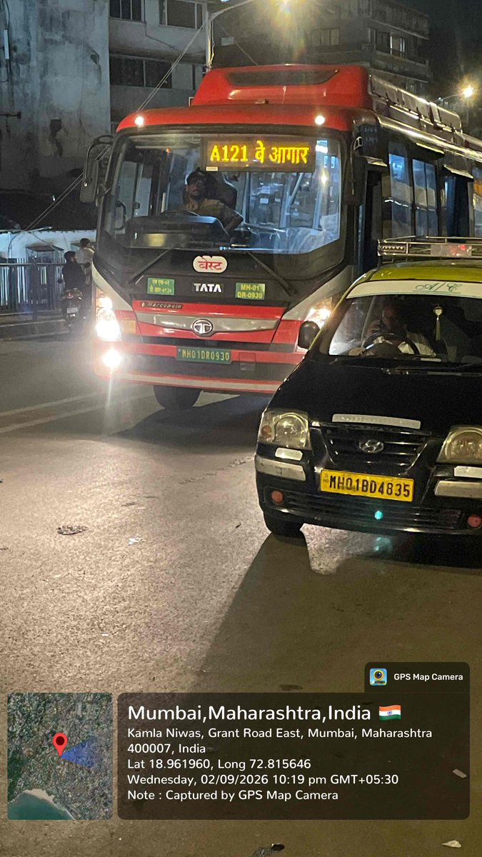 karankh43542946's tweet photo. @CPMumbaiPolice @CMOMaharashtra  these taxi daily 24/7 block th bus station at frere bridge low level,grant road. https://t.co/1pIT9OjlF2