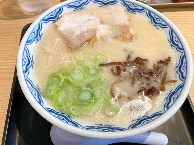 0706_BLACKMASK's tweet photo. 水ダウのラーメンマラソン企画好き
すぎる🤣🤣🤣🍜🍜🍜🏃‍♂️🏃‍♂️🏃‍♂️

ラーメン好きだから面白いけど
見てるだけでお腹いっぱい💦🍚🍜
もえあずちゃんまたみたい🫶😊

#水ダウ　#水曜日のダウンタウン　
#ブルバ100 https://t.co/pRr1qAqNyq