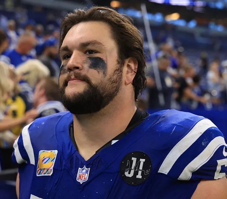 esidery's tweet photo. Extension negotiations between Quenton Nelson and the Colts are currently stagnant, per @espn.

Nelson likely wants to be rewarded again as the highest paid interior OL ever.

Indianapolis would need to pay Nelson over $27 million annually, which tops Tyler Linderbaum’s new deal. https://t.co/FWSGALEVw8