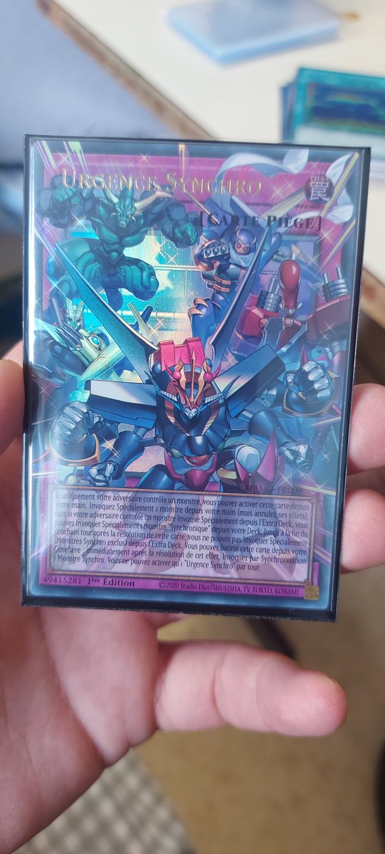 NoelRobin14's tweet photo. L'ouverture de zinzin de l'espace il me manque plus qu'une carte que je cherche la version overframe de linkage en starlight et la je serai au paradis 

En tout cas je me suis régaler 

#yugioh
#zexal https://t.co/C28JjepghL