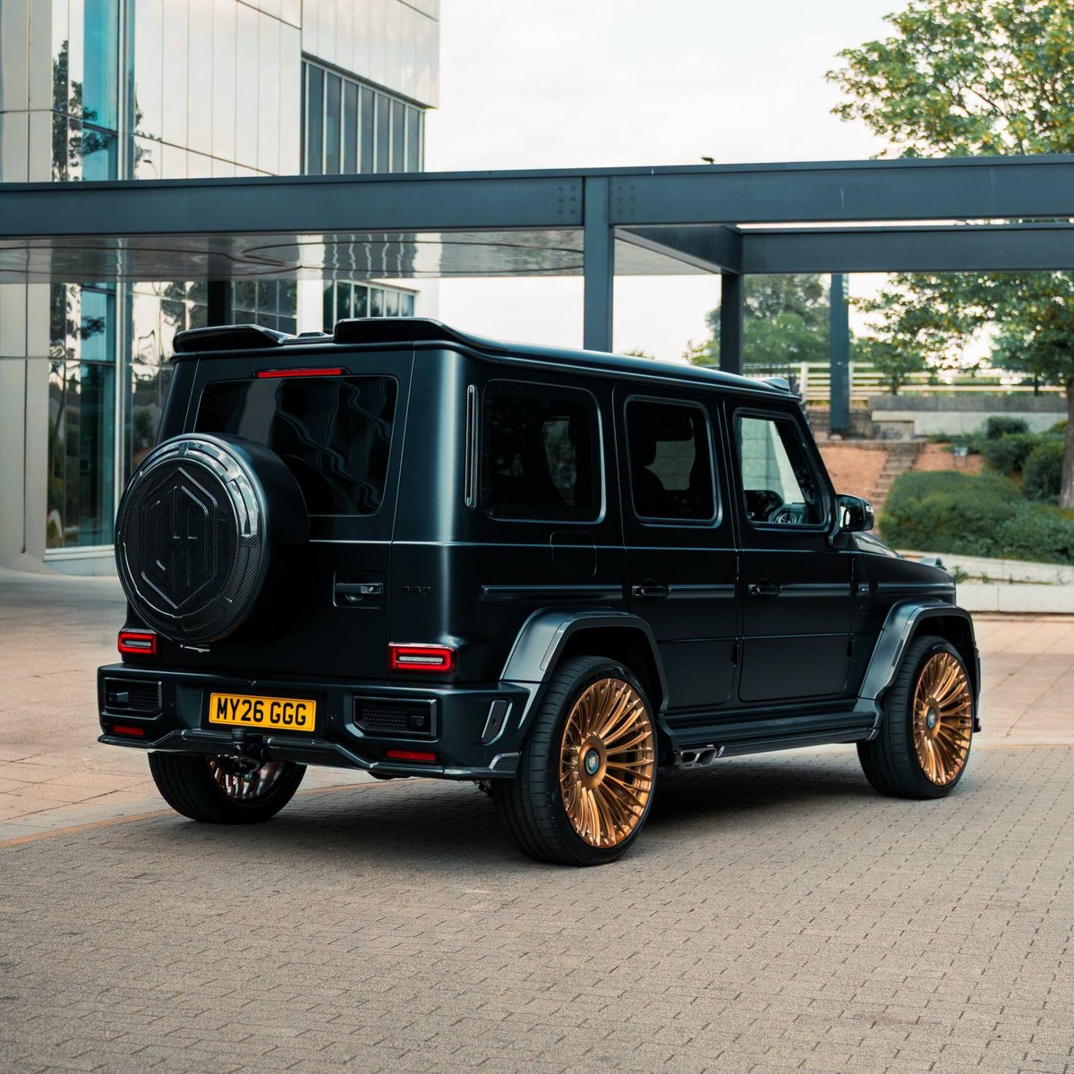 streetjour's tweet photo. G63 🖤🖤🖤💫 https://t.co/BOz5wxi0Kb