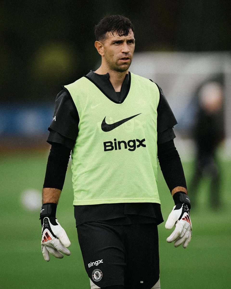 ChelseaFC's tweet photo. Work mode. 🔛 https://t.co/q1tfjNKfo1