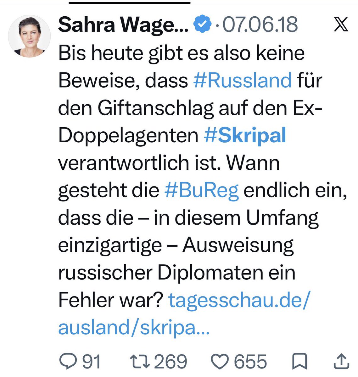 artursorin's tweet photo. Russland-Apologetin mit viel Berufserfahrung. https://t.co/qlELBidtE0