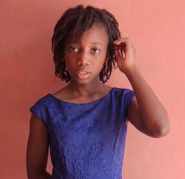 mingas_as's tweet photo. Bonjour, j’espère que vous allez bien.

En fait, une petite fille âgée d’environ 8 à 9 ans est chez nous depuis dimanche. Nous sommes déjà allés à la police pour signaler la situation, mais jusqu’à présent, la petite est toujours chez nous. https://t.co/fRZRKEIpJi