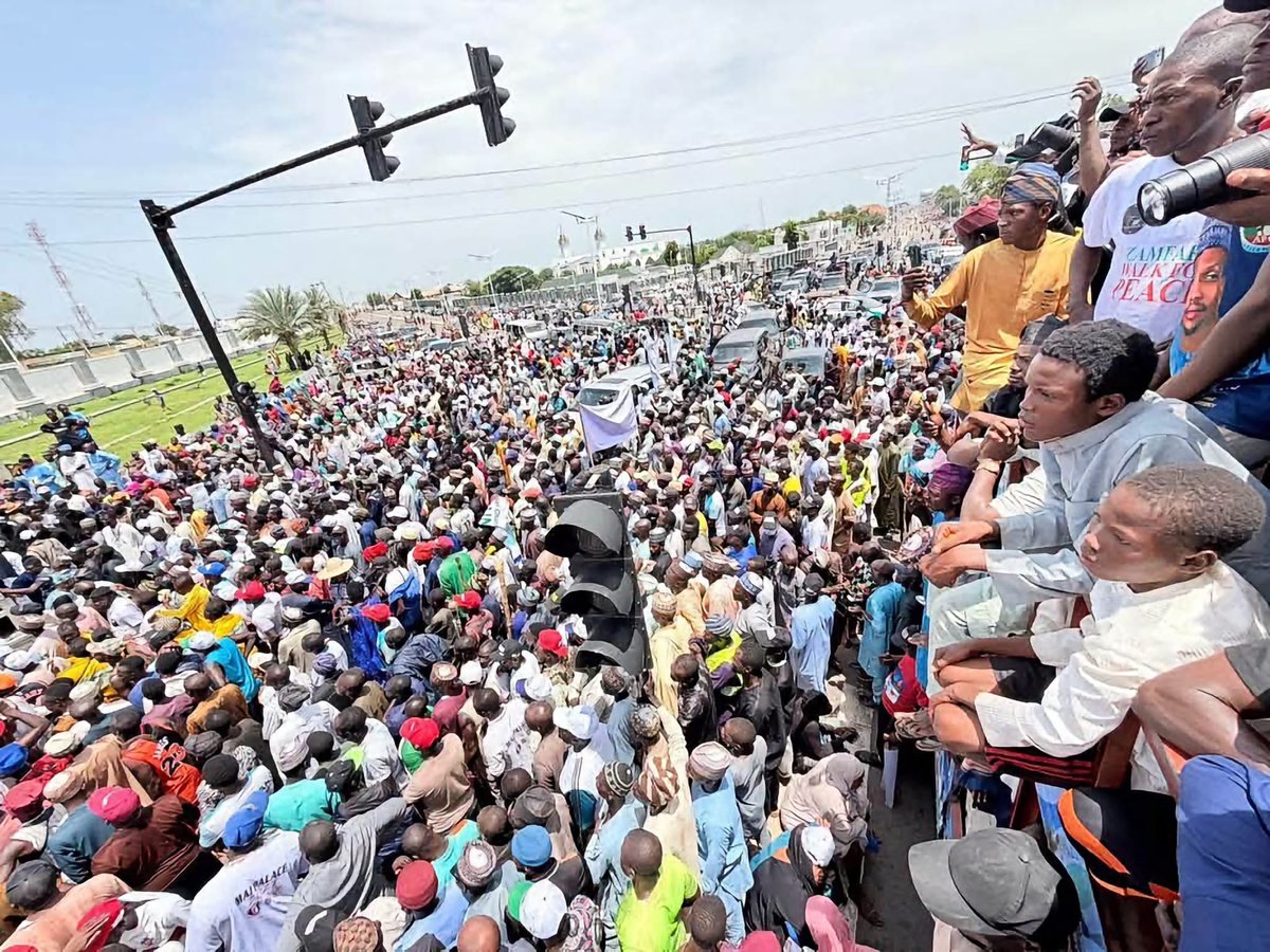 Imranmuhdz's tweet photo. Solidarity Walk Held Today in Gusau, Zamfara State, in Support of President Tinubu’s Re-election https://t.co/Bg4iu3onFz