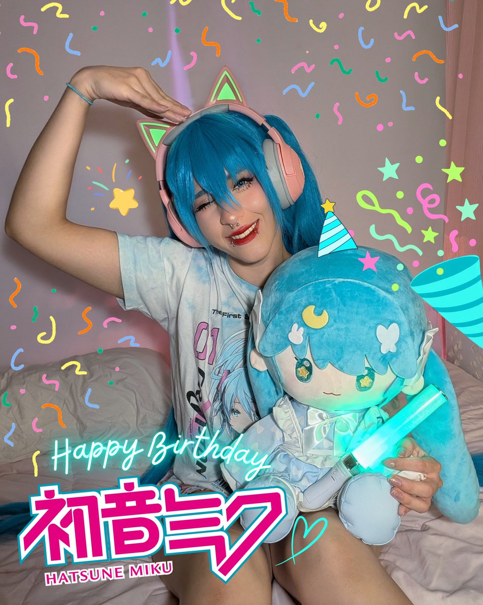 nya_nad's tweet photo. Belated birthday photos for Hatsune Miku's 19th! 🎉🌱🩵✨ https://t.co/XRCNII3XvZ