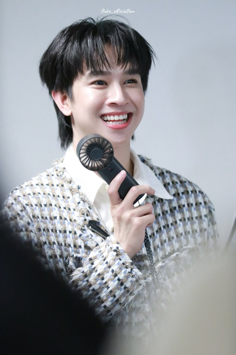 Fluke_Official's tweet photo. ความน่ารักของพิฟลุ้ควันนี้ 🥰

#TimeAndTreasures
#OrisXPeterpanFluke
#เจ้าแก้มก้อน #fluke_natouch https://t.co/l3Z2cSV9qI