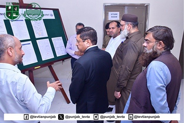 punjab_tevta's tweet photo. 𝐓𝐄𝐕𝐓𝐀’𝐬 𝐂𝐨𝐦𝐦𝐢𝐭𝐦𝐞𝐧𝐭 𝐭𝐨 𝐒𝐭𝐫𝐞𝐧𝐠𝐭𝐡𝐞𝐧𝐢𝐧𝐠 𝐏𝐚𝐤𝐢𝐬𝐭𝐚𝐧’𝐬 𝐏𝐨𝐭𝐭𝐞𝐫𝐲 𝐈𝐧𝐝𝐮𝐬𝐭𝐫𝐲

The Ceramics Quality Testing Laboratory at the Institute of Ceramics, Gujrat is being established to provide modern testing and quality assurance https://t.co/SOWLQdM0JJ