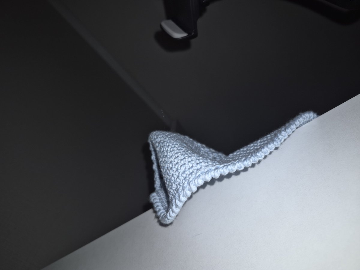 nullknittinglog's tweet photo. #눌뜨개FO
📔 바늘이야기 콤드코튼18 그물 버킷햇
 🧶 바늘이야기 콤드코튼18 워터릴리
🪡 튤립 에티모 레드 6/0
🗓️ 2026.07.14

도대체사진을왜안찍는거야????
그래서플래시한번터트렸어요
저 머리가커서슬픈아이라서 좀 크게떴어요이건... https://t.co/nfly503jH3
