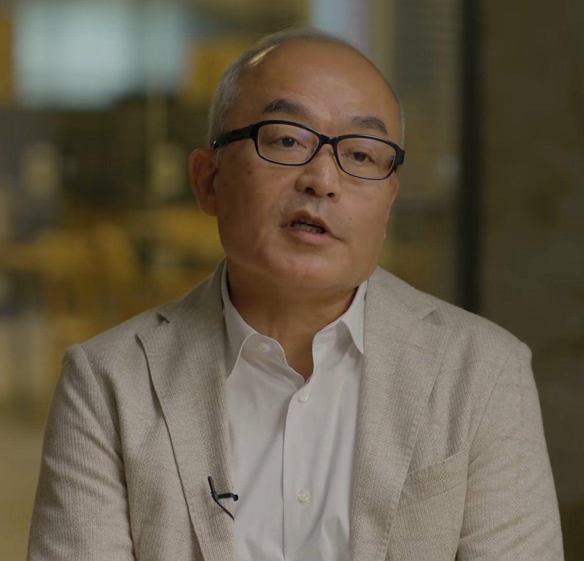 DoesItPlay1's tweet photo. Sony CEO Totoki said to WSJ they focus on monetizing existing players more now. Won't sell PS6 at a loss, either. Allegedly, they don't care about millions leaving due to them killing discs. Who does Sony want to milk dry from now on? YOU, Mr "I'm digital, it doesn't affect me"! https://t.co/LG3LFwEDpa