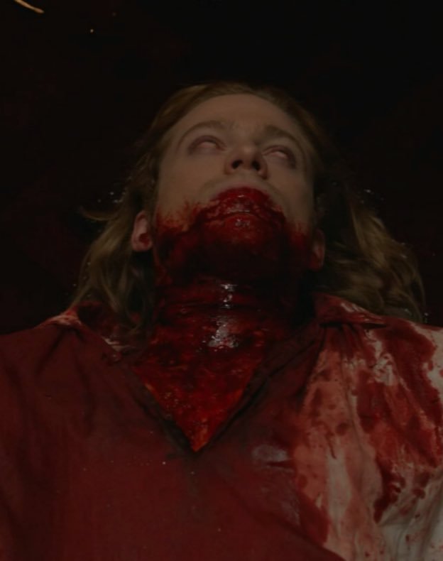 TwihardMuser's tweet photo. Girl's got her period https://t.co/ZAfnKg5PNr