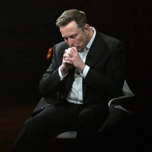 BEmmanwel's tweet photo. 🧐 Be honest… no escaping this one! 👀

If your friends or family started criticizing Elon Musk in a real-life argument, would you defend him? 🔥

🅰️ YES — I’ve got his back! 💯
🅱️ NO — I’d stay out of it. 🤐
🅲️ IT DEPENDS — Topic matters! 🤔 https://t.co/zpsqpqh3CA