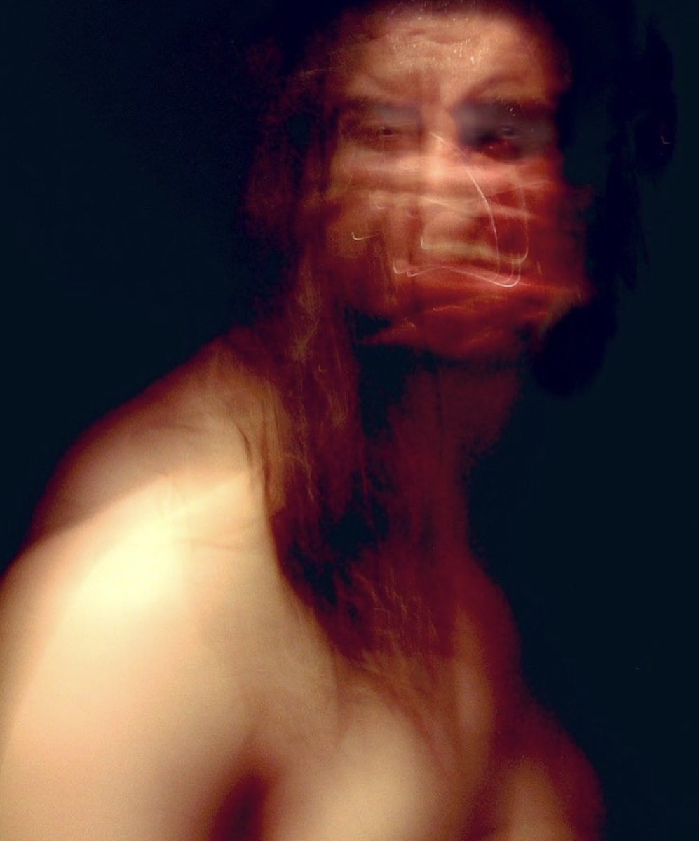 DominicHailsto1's tweet photo. Some tests done for 28 Days Later for CFX. These were shot using an early digital Canon stills camera on long exposure 1-3 secs. 
Danny Boyle originally wanted the rage attacks to look somewhat like Francis Bacon paintings. https://t.co/Wq62zxRLJ6