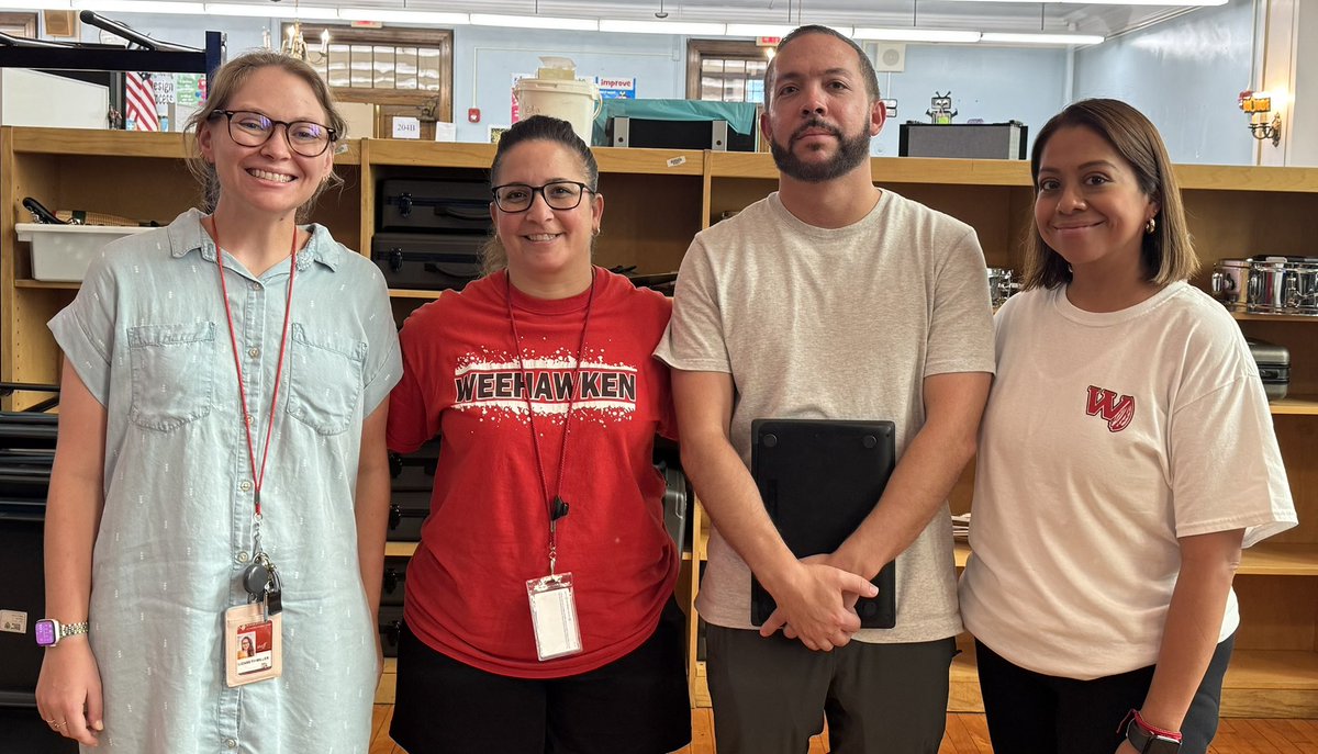 MsLunaTRS's tweet photo. The TRS Specials team is back! 🎶💻🏀🌎 Let’s make it a great year! 🍎✨ @WeehawkenTSD @SuzanneMera #SchoolCommunity #SpecialsTeachers #MakingLearningFun https://t.co/OdKq67aSW5