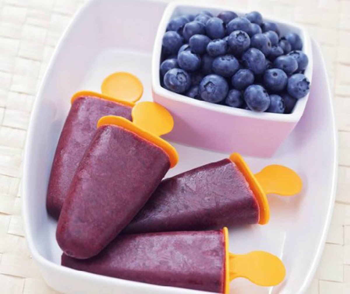 YaDaChef's tweet photo. Beat the heat with a refreshing homemade treat! 🫐☀️ Check out this simple Blueberry Ice Popsicles Recipe packed with rich, natural berry flavor: https://t.co/XEaVg45A9B
#RecipeOfTheDay #SummerTreats #EasyRecipes #BlueberryPopsicles #HomemadeGoodness https://t.co/pJmhgYVNzc