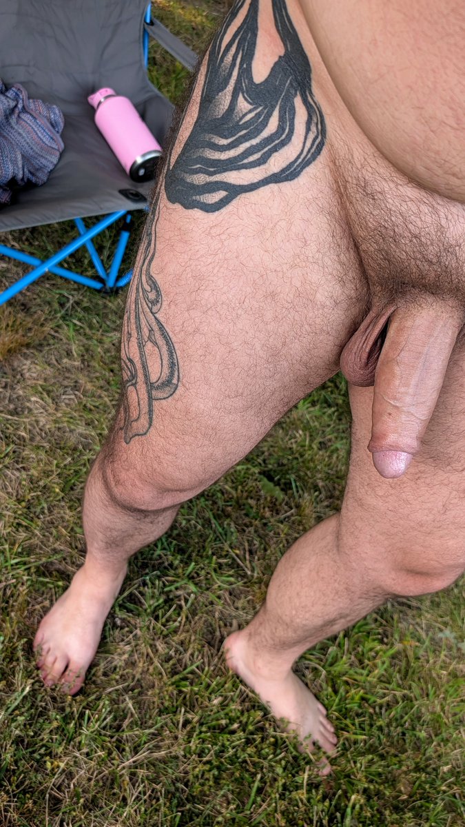 LocalNiceBoy's tweet photo. I love camp https://t.co/OQ68rmYltL