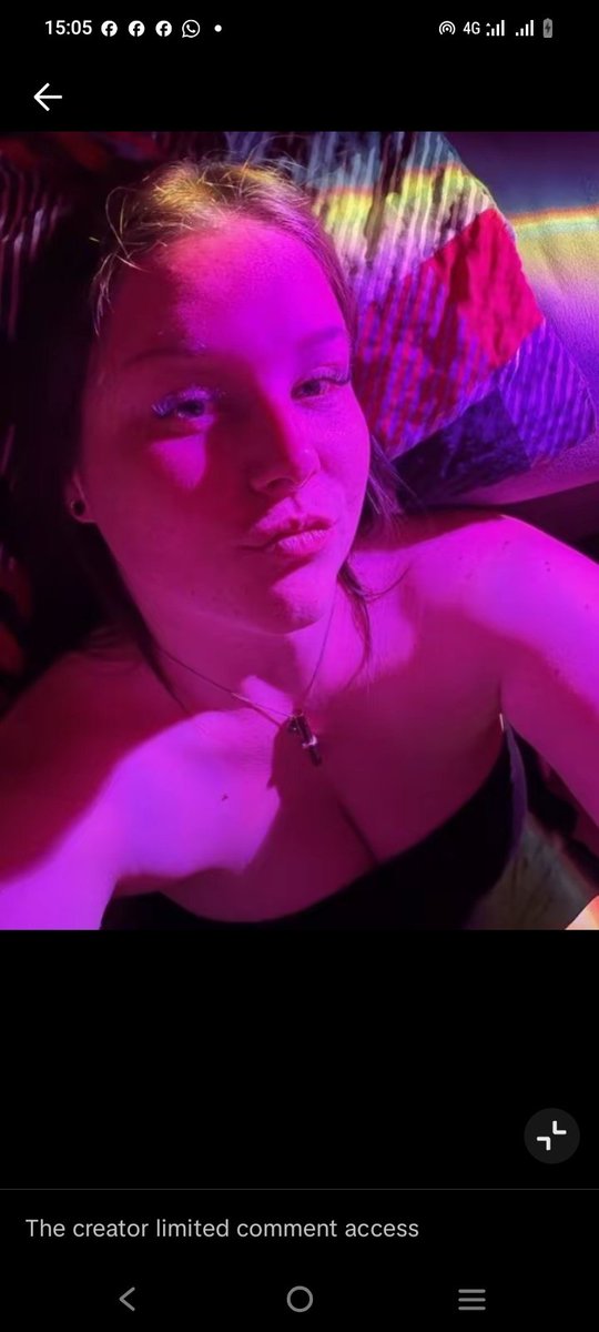 Madyy9171's tweet photo. Do I look fine ? I think a weight too much 💔 https://t.co/qcjtm7doHy