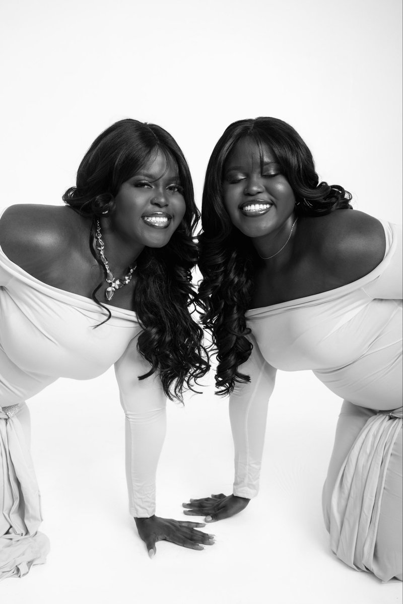 hotgirltas's tweet photo. happy birthday T.T Yusuf Esq and Dr. T.K Yusuf 🥂💗
love usssss! https://t.co/pI26yAdAEI