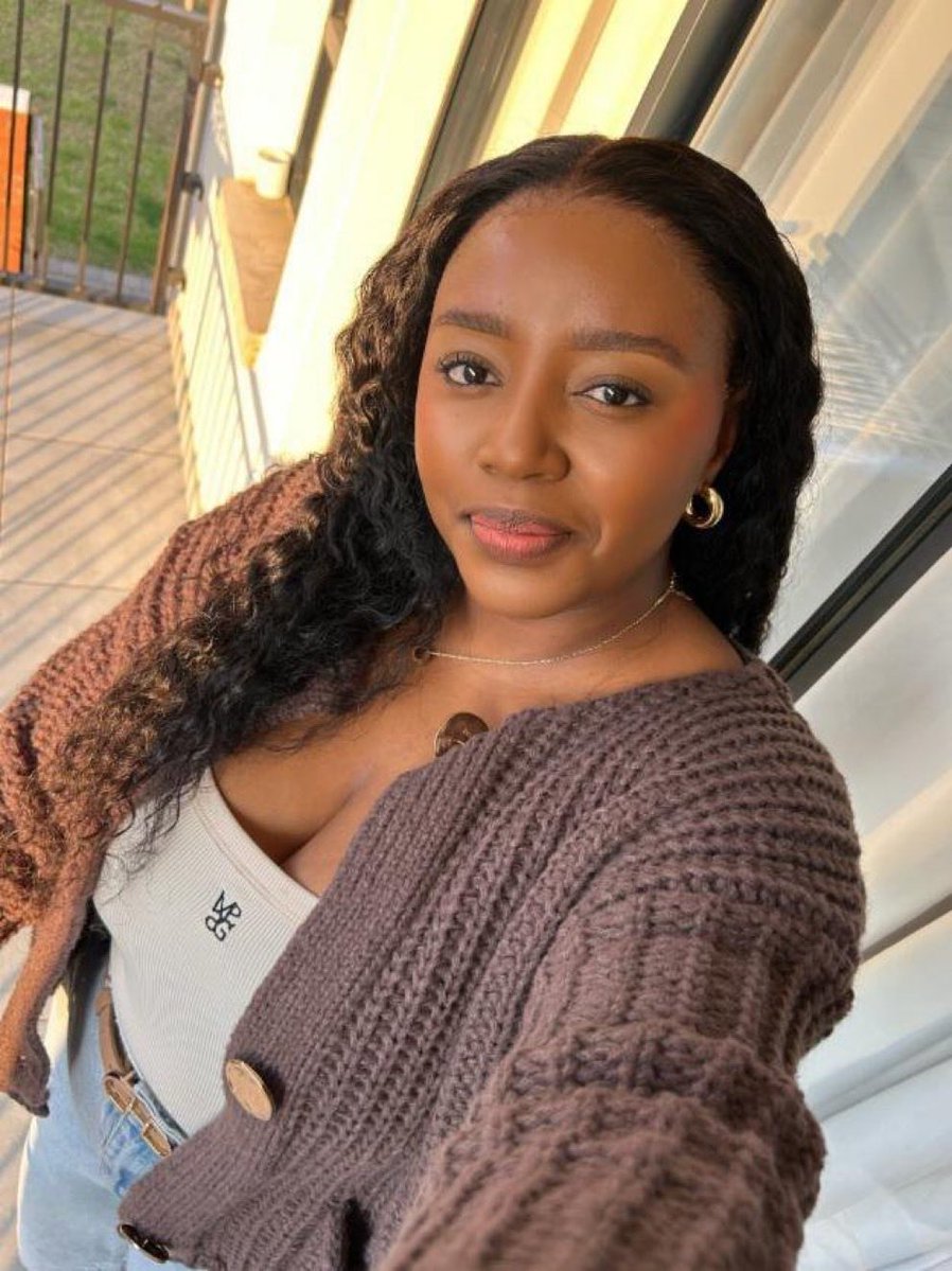 Noorvp74's tweet photo. I'm getting a kidney in Canada 📍After 4 years on dialysis, surgery's July 14 here. Plsss pray🙏🥲 my body accepts it and I start a healthy life🥲🥲😫 https://t.co/sj712ZHLpQ