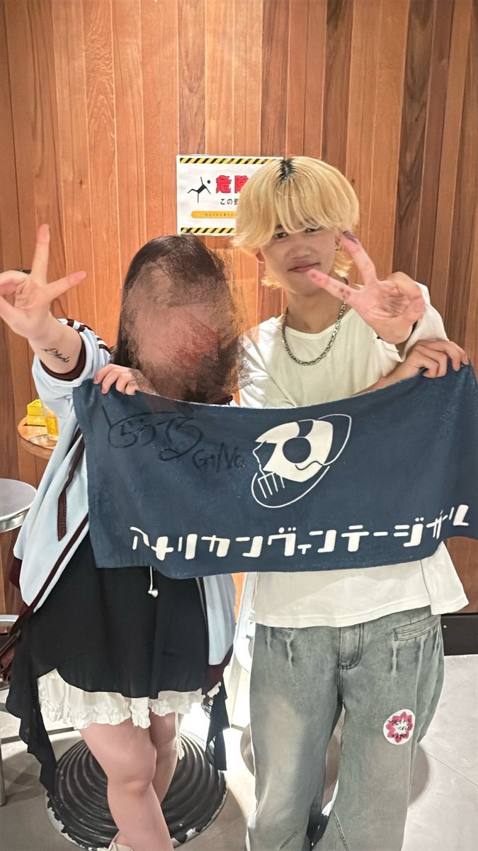 Mau_08_25's tweet photo. アメビ久しぶりでめっちゃ楽しかったまた行きます！！！
#アメリカンヴィンテージガール https://t.co/8dfJ1G2xqJ