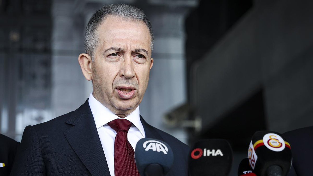 AliSamiYen_tr's tweet photo. 🔥🔥Canlar gidin yatın.
Oyun bitti.
Yönetim İstifa🟡🔴 https://t.co/FHaGhOCaT0