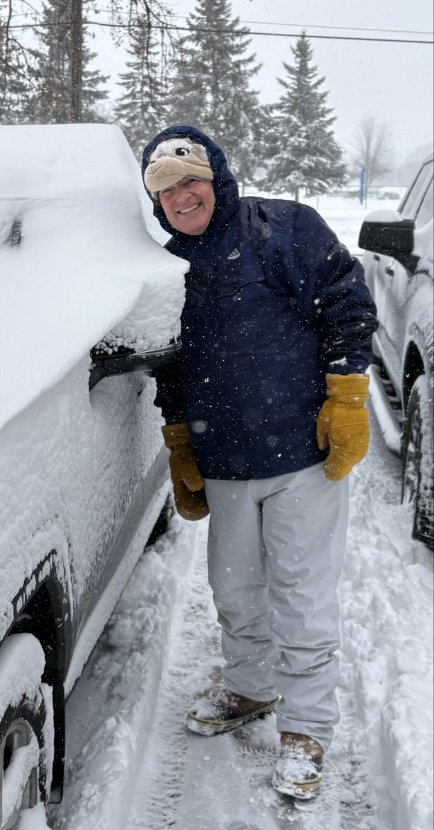 BlueJaysDad's tweet photo. My neighbor Danny passed away after suffering a medical emergency on Friday at his cabin. 

He’s the best next door neighbor I’ve ever had and we grew to have a tight friendship that went beyond snow shoveling and middle-aged men banter. My best friend in Bloomington. 

A longtime Twins season ticket holder, he converted to a Blue Jays fan last October. 

But most importantly he shared with me that his faith in the Lord was rekindled last spring so we began attending a men’s Bible study together and shared deep conversations during the rides home. 

When he dropped me off in his driveway I’d say, I’ll text you when I get home in three steps so you don’t worry. 

He is an organ donor so I was able to say a final “thank you” and “goodbye for now” and “now you can meet my mom that I told you so much about.”

His favorite saying every time I thanked him for his constant neighborly gestures, he’d reply, “Love thy neighbor.”

Amen.

Please continue pray for his wife.

❤️⚾️🙏🏼