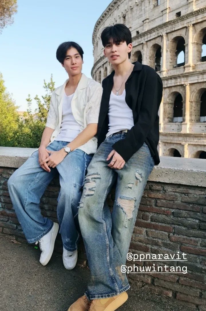 soami____t's tweet photo. โรมรอบที่แล้วก็ให้เสื้อกันใส่ รอบนี้ก็อีกแล้วหรอวะ พฤติกรรมนี้คือไรตอบหน่อย https://t.co/rJNz57uucO