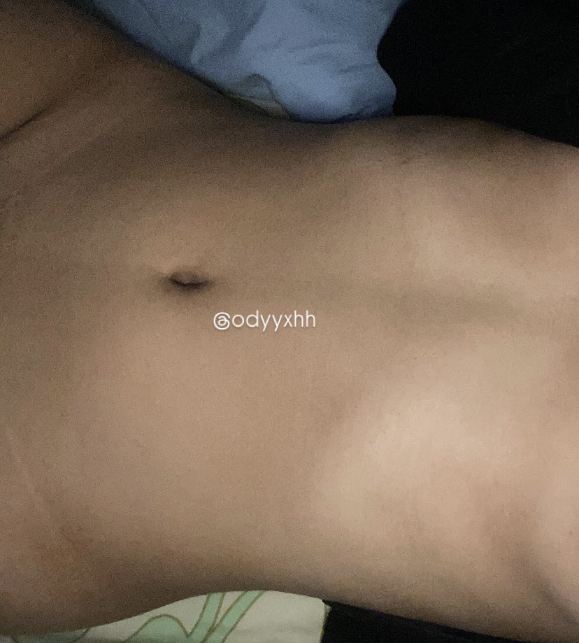 odyyxhh's tweet photo. belum mantep si ka tapi not bad la progress 5 bulan gym, review ex partner ak si katanya body ak kenceng and i know it hehe https://t.co/JW9RV5E9YT