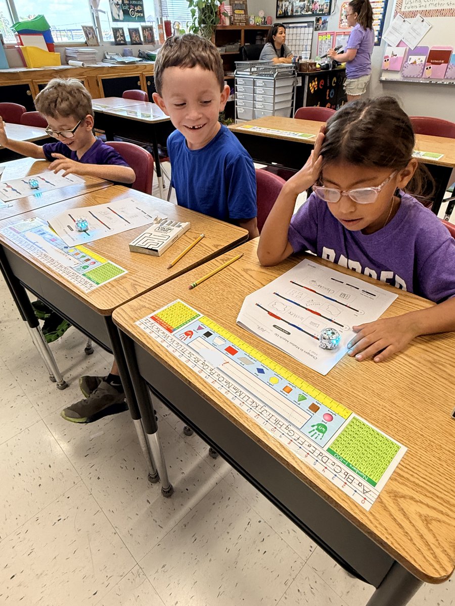 merkelisd's tweet photo. 🤖 Coding States of Matter!

Our students brought science to life  using Ozobots! By programming these pocket-sized robots , students visually modeled how matter transitions between different states.💡🔥🧊

#BadgerStrong #ProudBadgers #OurBadgerStory #GoMerkelBadgers https://t.co/6joJJ2p4Fe