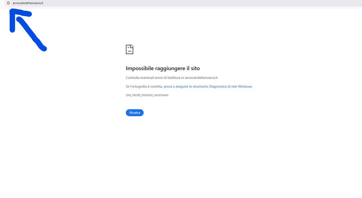 miklafranc's tweet photo. Bene! Attendevo la risposta. 
E sono caduti in fallo, di nuovo. 
Peggiorando ovviamente la loro posizione.
Il video ha spiegato in modalità “bambino di scuola elementare”, con ausilio di immagini, cosa sia un dominio e cosa un host.
Ma a quanto pare questo non è bastato.

La signora BianoNeroRosa dice che oggi il sito è sparito. ERRATO!

Il sito non esiste piu' dal marzo 2025; il sito era su server Microsoft Azure che ridava pagina con errore 404.
Sapete cosa è cambiato da ieri? i DNS. 
Che vuol dire? Che il dominio non punta piu' ad uno spazio vuoto e non attaccabile di proprietà ovviamente di MICROSOFT.
Infatti ieri ho fatto cancellare dalla società che gestiva il sito queste indicazioni (comunque irrilevanti ai fini della sicurezza informatica degli utenti del web).
Come spiegato sempre in modalità “bambino delle elementari” il possibile subdomain attack con queste tecnologie e l'uso di AuthID non è stato mai possibile, nè ieri, nè oggi e nè in futuro, rendendo il solo accesso al mio dominio sempre SICURO. 

Ma BiancoNeraRosa, con le sue immense competenze, oggi ha pensato che il sito fosse sparito. Mi spiace deluderla signora, il sito non era presente nemmeno ieri, la pagina riportante errore 404 era di microsoft azure e non coincideva con i certificati richiesti per quel dominio.

Quindi non è così, ho chiesto alla società che gestiva il sito di entrare su ServerPlan e cancellare i dns. 
Sinceramente mi aspettavo questa vostra ERRATA risposta (di cui terrò conto). 

Le faccio vedere anche cosa succede adesso se va sul DOMINIO e ripeto DOMINIO (non sito) https://t.co/i9XlthAijt.
Come può constatare, non vede l'alert GENERICO di non coincidenza dei certificati ssl di Google, che come spiegato nel video, sono conseguenza logica. 

Allora adesso avete sistemato, qualcuno esclamerà!
No signori!

Semplicemente adesso non vedete l'avviso ma la connessione rimane NON SICURA (come per qualsiasi dominio senza host e quindi SENZA SITO che continuate a citare senza alcuna conoscenza tecnica).

Basta cliccare sulla lettera “i” di fianco al dominio e noterete una cosa simpatica:  "LA TUA CONNESSIONE A QUESTO SITO NON E' SICURA"
Non lo vede a tutta pagina, ma è uguale a ciò che succedeva ieri (in allegato gli screenshot che lo confermano).

Evidentemente voi non siete esperti di informatica (non lo sono nemmeno io, ma almeno mi sono rivolto a degli esperti).
In pratica siete stati smascherati, ma non - ripeto - da me, da persone competenti che fanno questo di mestiere, e che pago.